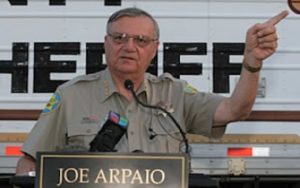 sheriff-joe-podium